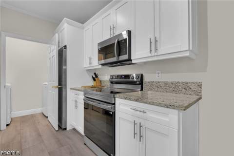11521 Villa Grand 913, Fort Myers FL - photo 8 of 27
