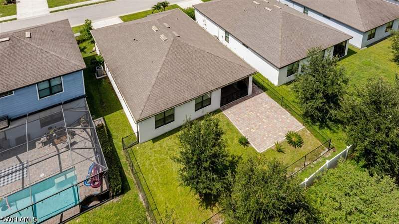 3 bedroom SingleFamilyResidence at 10795 Marlberry Way, Enclaves At Eagle Landing, North Fort Myers — photo 4