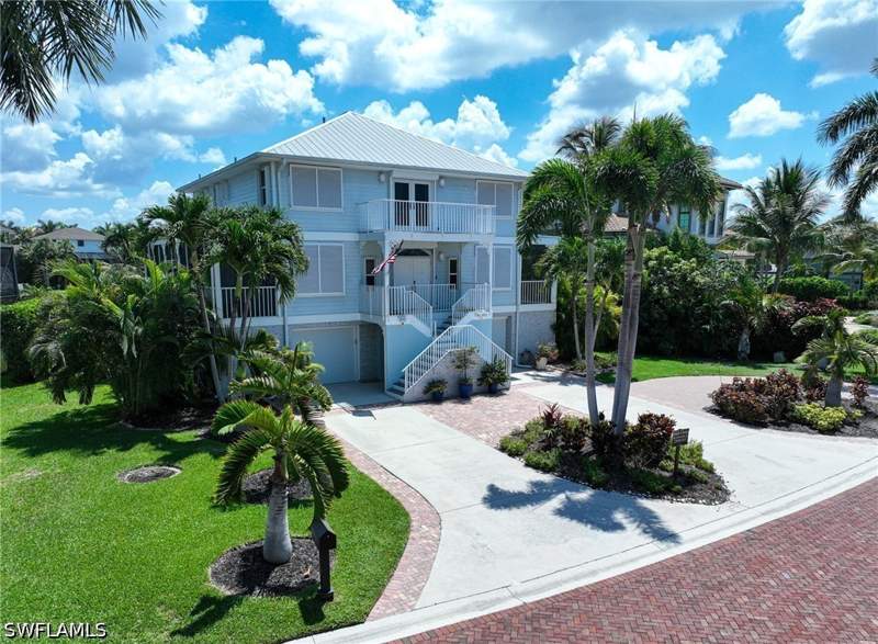 4 bedroom SingleFamilyResidence at 200 Topanga Dr, Southport On The Bay, Bonita Springs — photo 3
