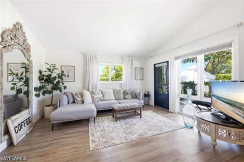 1216 10th St N, Naples FL - photo 13 of 42