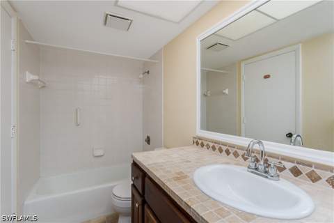 1733 Courtyard Way B103, Naples FL - photo 20 of 39