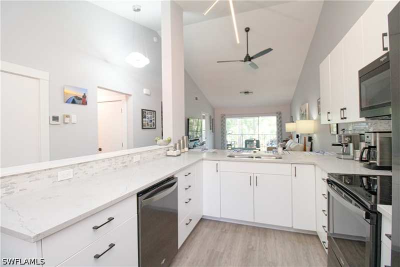 2 bedroom Condominium at 225 Robin Hood Cir 203, Sherwood, Naples — photo 1