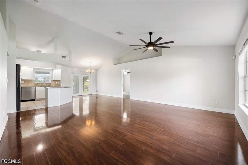 4 bedroom SingleFamilyResidence at 1418 SW 11th Pl, Cape Coral, Cape Coral — photo 4
