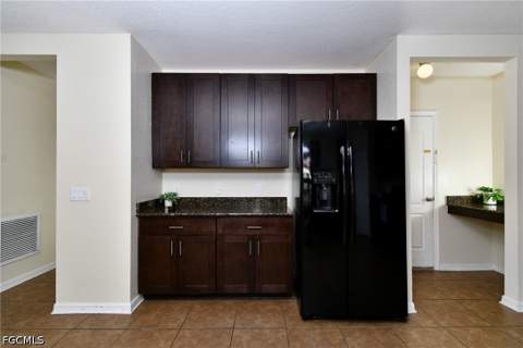 1913 SW 26th Ter, Cape Coral FL - photo 9 of 28
