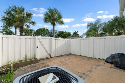 3647 Pine Oak Cir 103, Fort Myers FL - photo 14 of 31