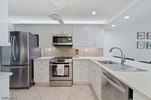 601 Seaview Ct C103, Marco Island FL - photo 8 of 23