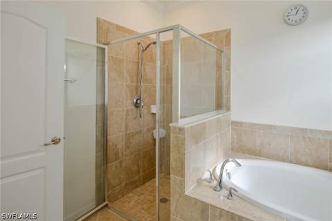 9215 Shadow Oak Ln, Naples FL - photo 11 of 40