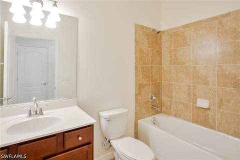 9215 Shadow Oak Ln, Naples FL - photo 22 of 40