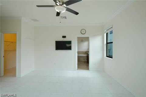 9215 Shadow Oak Ln, Naples FL - photo 9 of 40