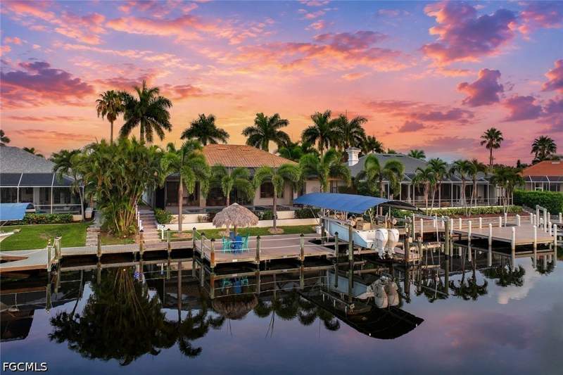 4 bedroom SingleFamilyResidence at 4813 SW 23rd Ave, Cape Coral, Cape Coral — photo 4