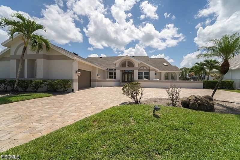 3 bedroom SingleFamilyResidence at 16918 Timberlakes Dr, The Forest, Fort Myers — photo 1
