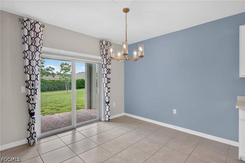 4 bedroom SingleFamilyResidence at 2547 Village Of Entrada St, Entrada, Cape Coral — photo 5