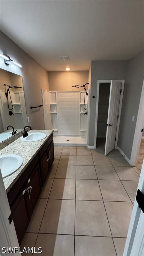 2913 65th St W, Lehigh Acres FL - photo 14 of 25