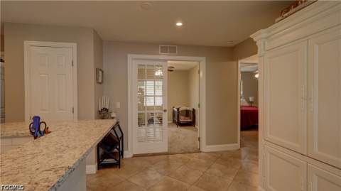 237 SE 20th Ct, Cape Coral FL - photo 16 of 40