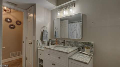 237 SE 20th Ct, Cape Coral FL - photo 22 of 40