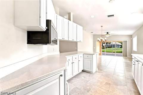 8141 Xenia Ln, Naples FL - photo 6 of 48