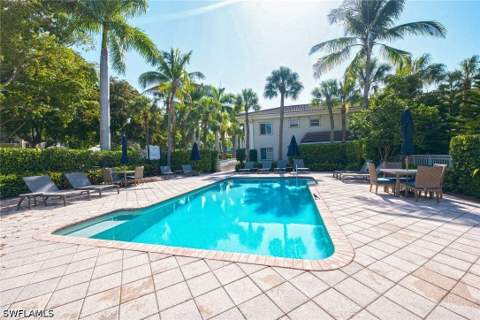 980 7th Ave S 204, Naples FL - photo 21 of 23