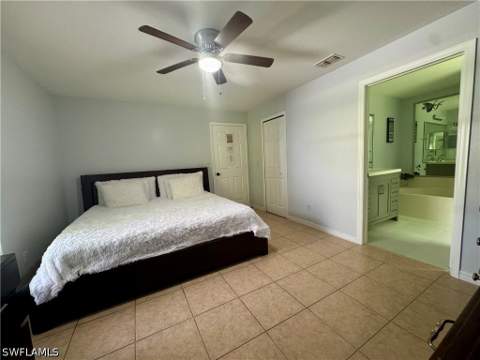 461 1st St NW, Naples FL - photo 16 of 50