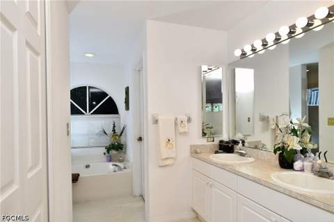 712 Fargo Dr, Fort Myers FL - photo 14 of 46