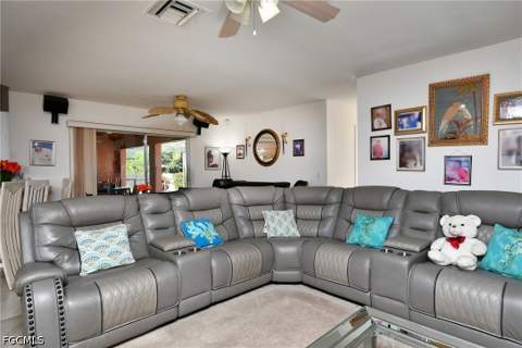 712 Fargo Dr, Fort Myers FL - photo 21 of 46
