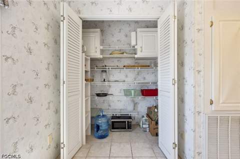370 Nicklaus Blvd, North Fort Myers FL - photo 10 of 43