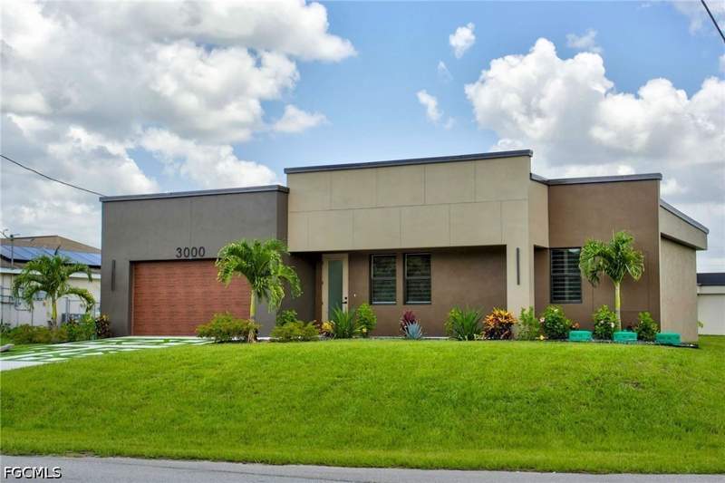 3 bedroom SingleFamilyResidence at 3000 40th St SW, Lehigh Acres, Lehigh Acres — photo 2