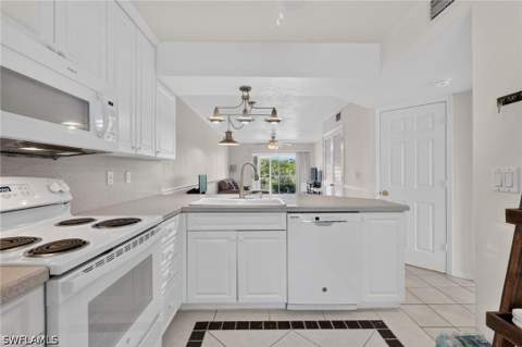 1385 Mainsail Dr 1802, Naples FL - photo 8 of 28