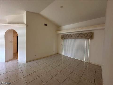 22 SE 14th Ct, Cape Coral FL - photo 13 of 49