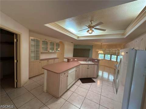 22 SE 14th Ct, Cape Coral FL - photo 21 of 49
