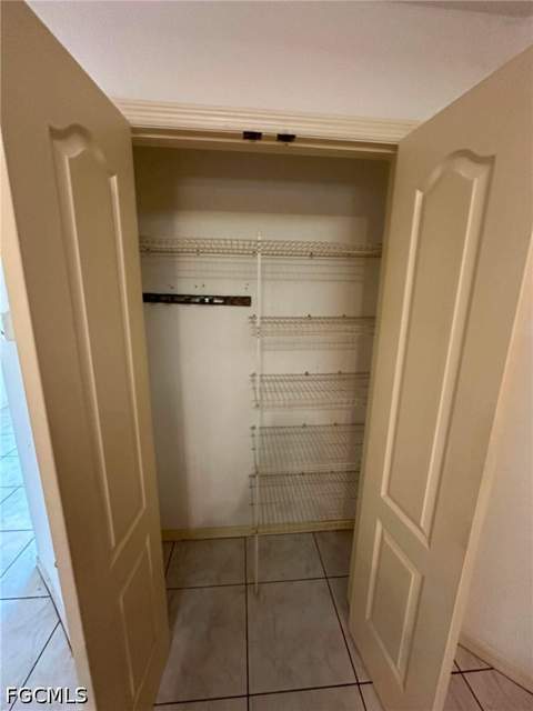 22 SE 14th Ct, Cape Coral FL - photo 24 of 49