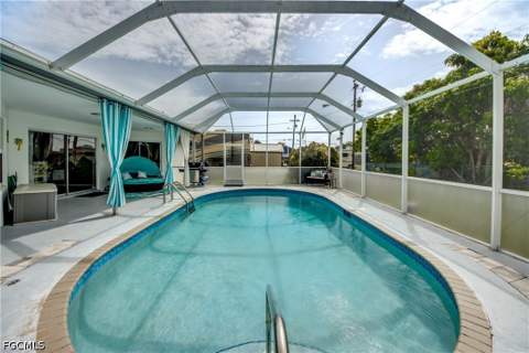 1214 Baldwin Pl, Lehigh Acres FL - photo 7 of 40