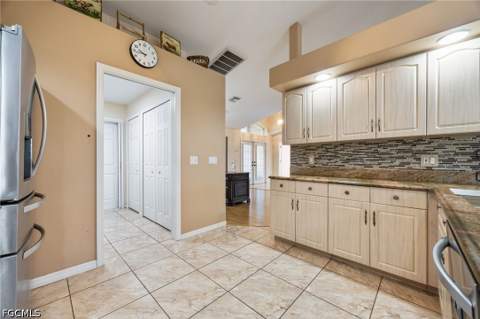 1132 SE 32nd Ter, Cape Coral FL - photo 15 of 50