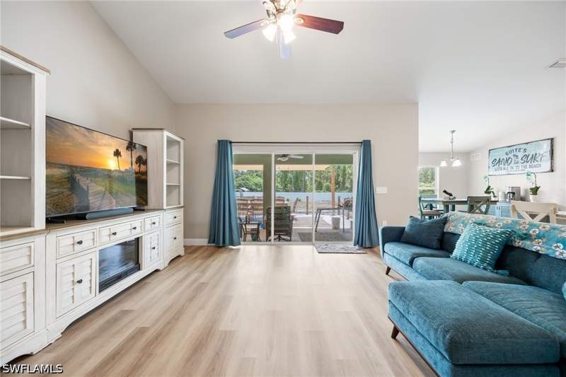 3 bedroom SingleFamilyResidence at 1020 Prospect Ave, Lehigh Acres, Lehigh Acres — photo 3