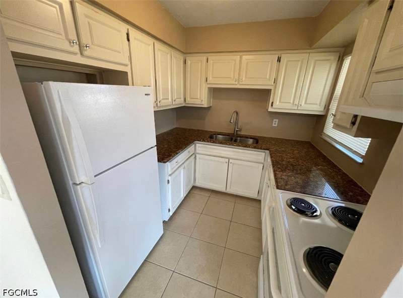 3 bedroom SingleFamilyResidence at 129 Stetson St, Lehigh Acres, Lehigh Acres — photo 2