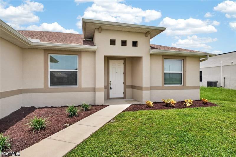 3 bedroom SingleFamilyResidence at 2714 NW 1st Pl, Cape Coral, Cape Coral — photo 2