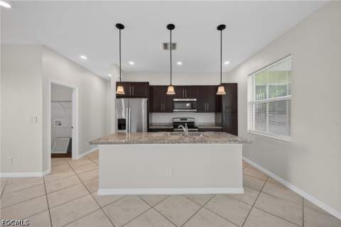 2714 NW 1st Pl, Cape Coral FL - photo 6 of 21