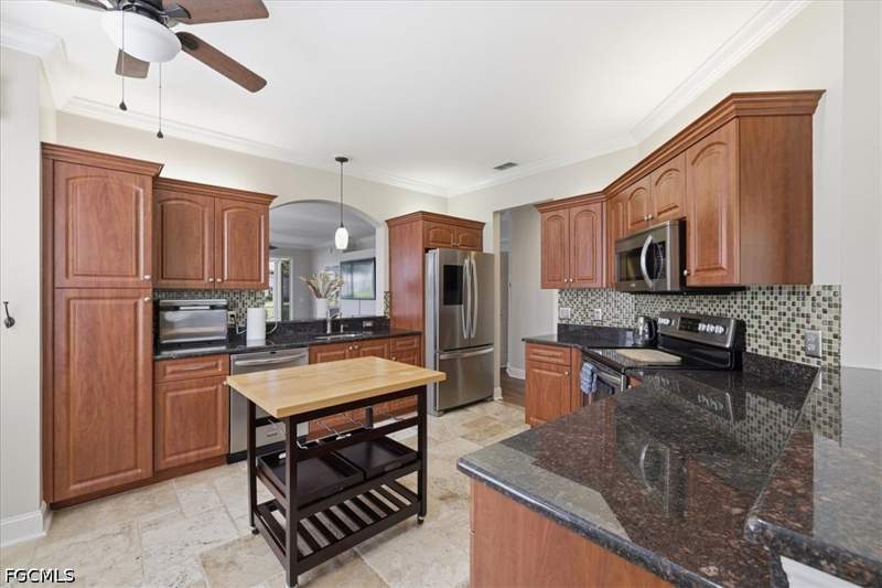 2 bedroom Condominium at 9361 Alamander Ct 401, Willowbrook, Fort Myers — photo 3