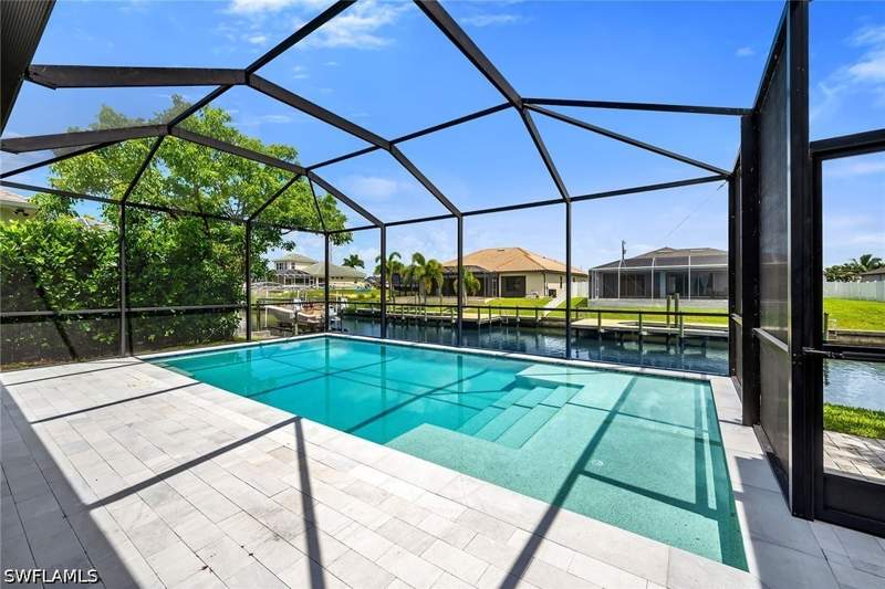 5 bedroom SingleFamilyResidence at 1905 SW 29th Ter, Cape Coral, Cape Coral — photo 2