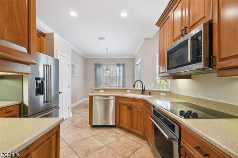 5742 Calmar Breeze Ln, Fort Myers FL - photo 15 of 45