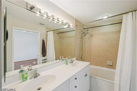 4337 Covey Cir 9C, Naples FL - photo 15 of 42