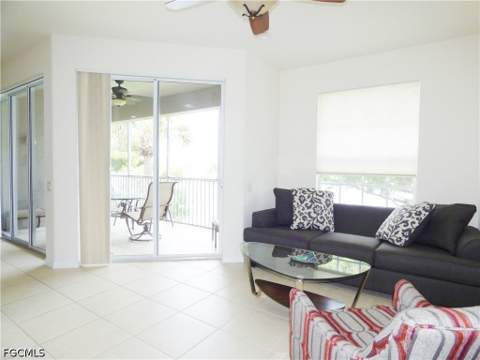 10006 Sky View Way 205, Fort Myers FL - photo 8 of 24