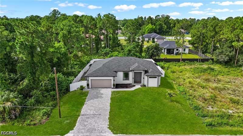 3 bedroom SingleFamilyResidence at 2711 18th St W, Lehigh Acres, Lehigh Acres — photo 1