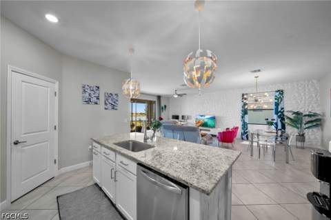 13846 Pine Lodge Ln, Fort Myers FL - photo 9 of 44