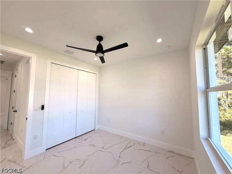 3 bedroom SingleFamilyResidence at 3318 68th St W, Lehigh Acres, Lehigh Acres — photo 5