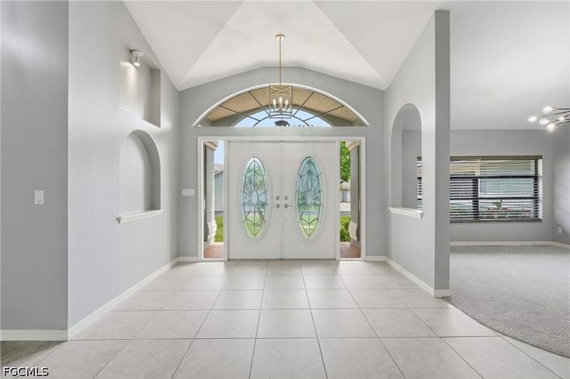 3 bedroom SingleFamilyResidence at 5350 Harborage Dr, Harborage, Fort Myers — photo 3