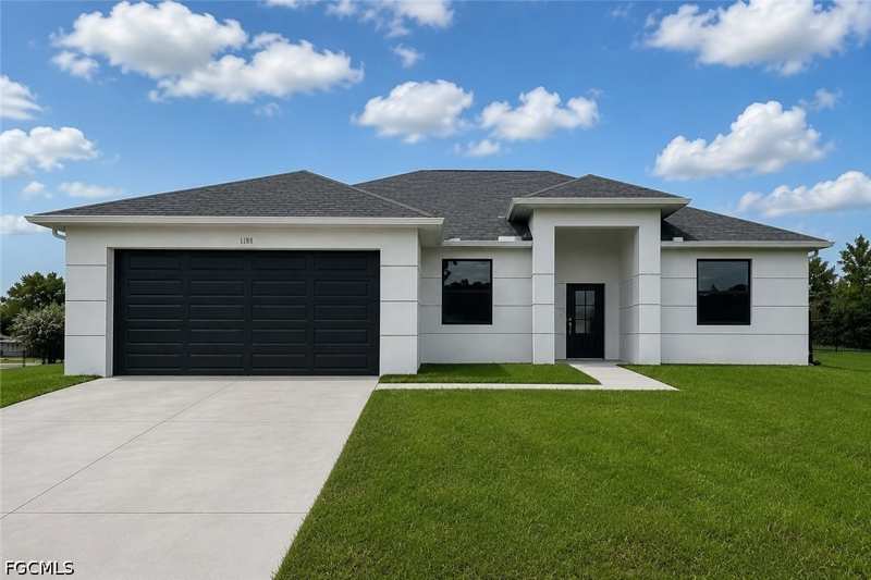3 bedroom SingleFamilyResidence at 2524 Lakeview Dr, Lehigh Acres, Lehigh Acres — photo 1