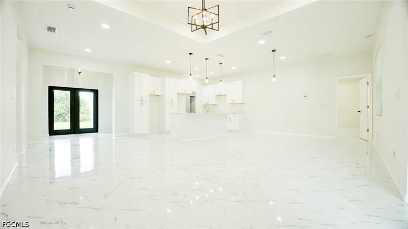 3 bedroom SingleFamilyResidence at 2524 Lakeview Dr, Lehigh Acres, Lehigh Acres — photo 3