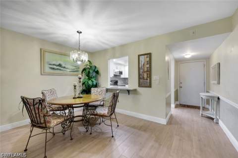 5419 Rattlesnake Hamm Rd 105F, Naples FL - photo 8 of 17