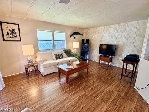 2790 Indianwood Dr, North Fort Myers FL - photo 13 of 33