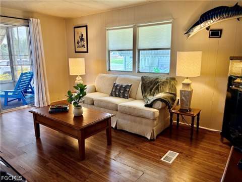 2790 Indianwood Dr, North Fort Myers FL - photo 14 of 33